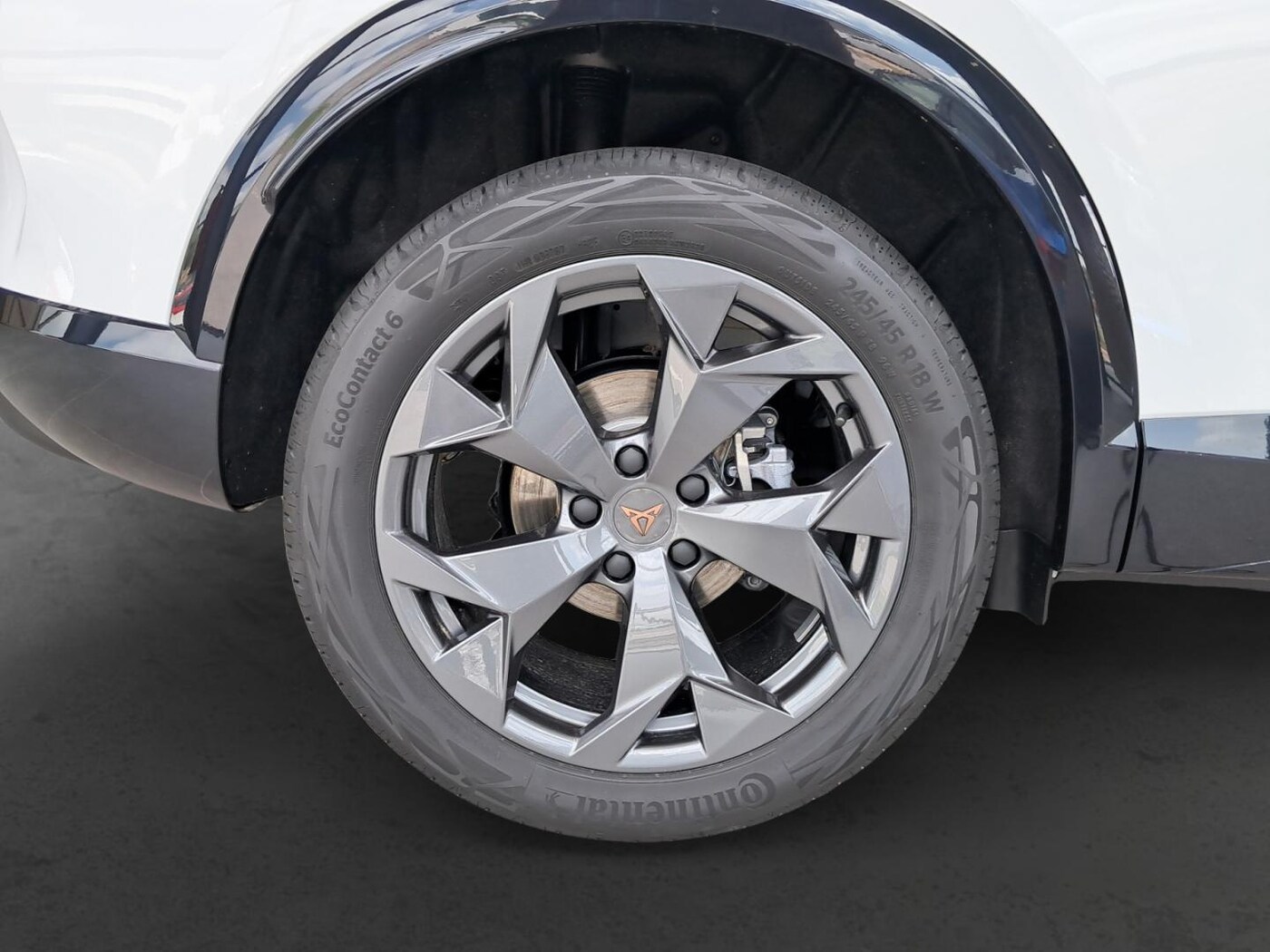 CUPRA Formentor 1.5 eTSI DSG 110 kW (150 CV) — photo 8