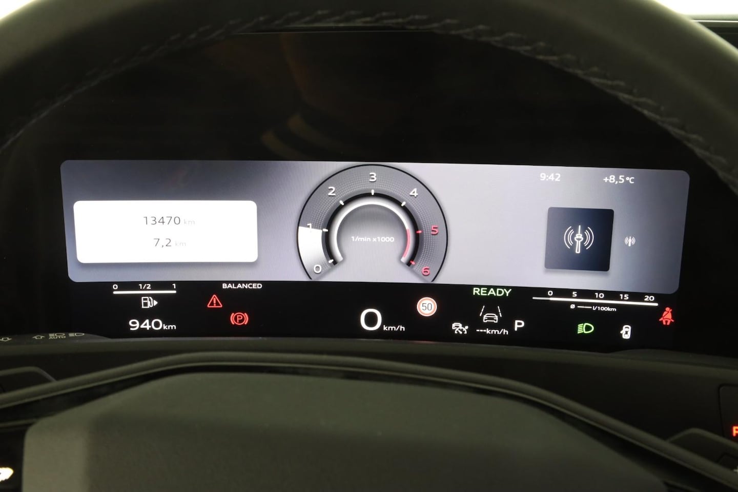 Bild über Audi Q3 SUV TDI 110 kW S tronic - für weitere Informationen kontaktieren Sie den Audi Partner
