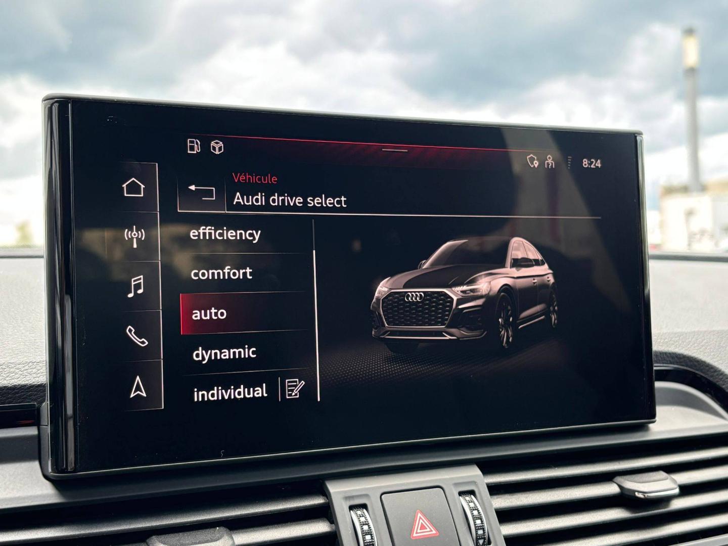 Image about Audi Q5 Sportback TFSI e Black Edition 50 TFSI e Hybride rechargeable quattro220(299)kW(ch)S tronic