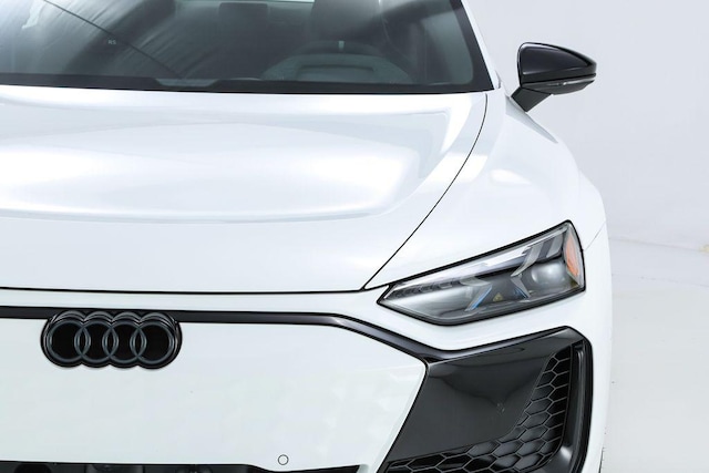 2026 Audi RS e-tron GT Performance Base - Photo 31