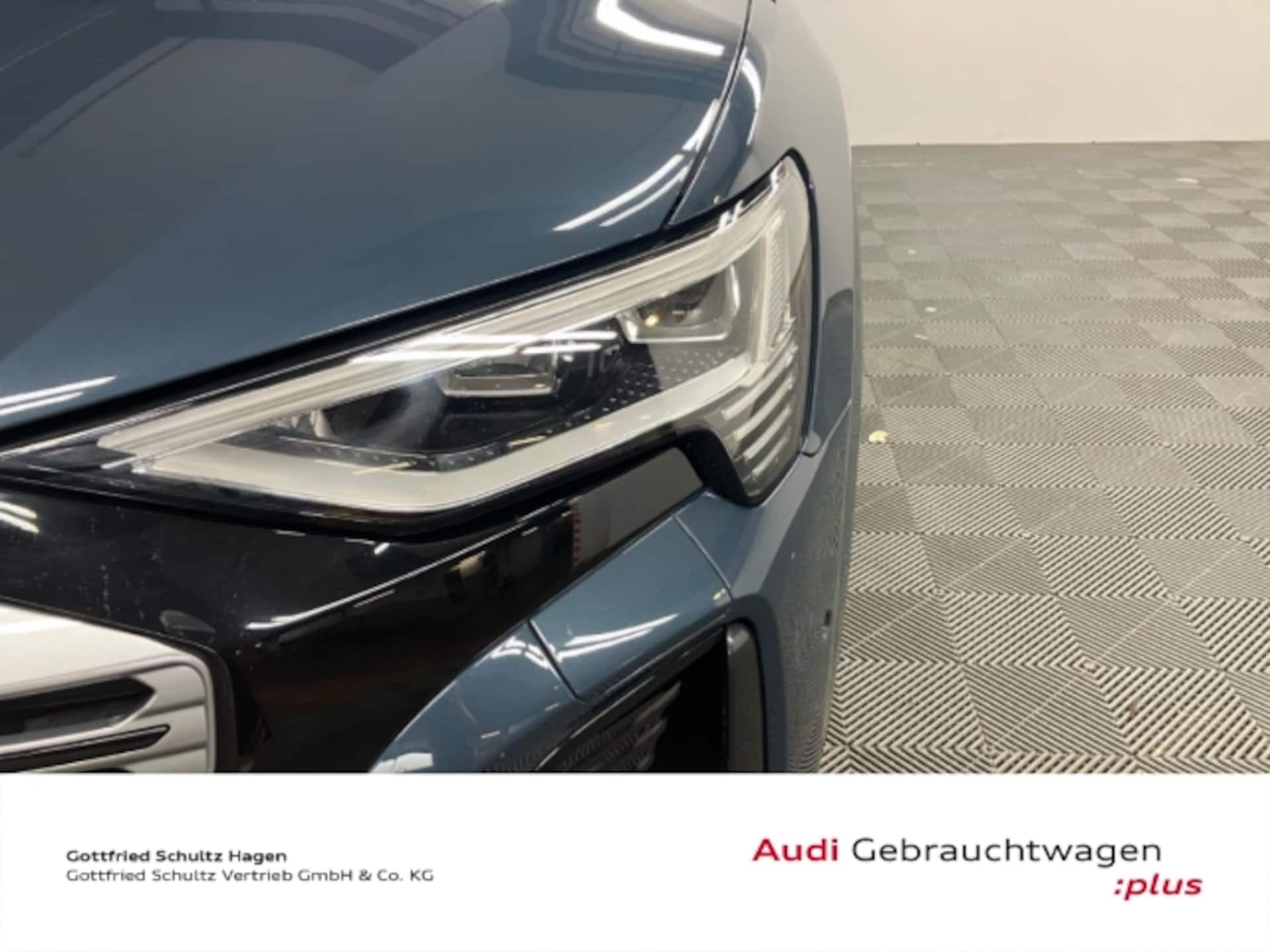Audi Q8 e-tron S line