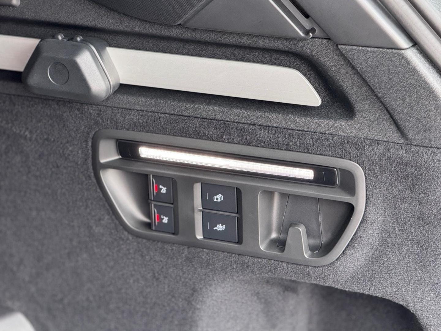 Bild über Audi Q7 SUV TDI quattro 220 kW tiptronic - für weitere Informationen kontaktieren Sie den Audi Partner