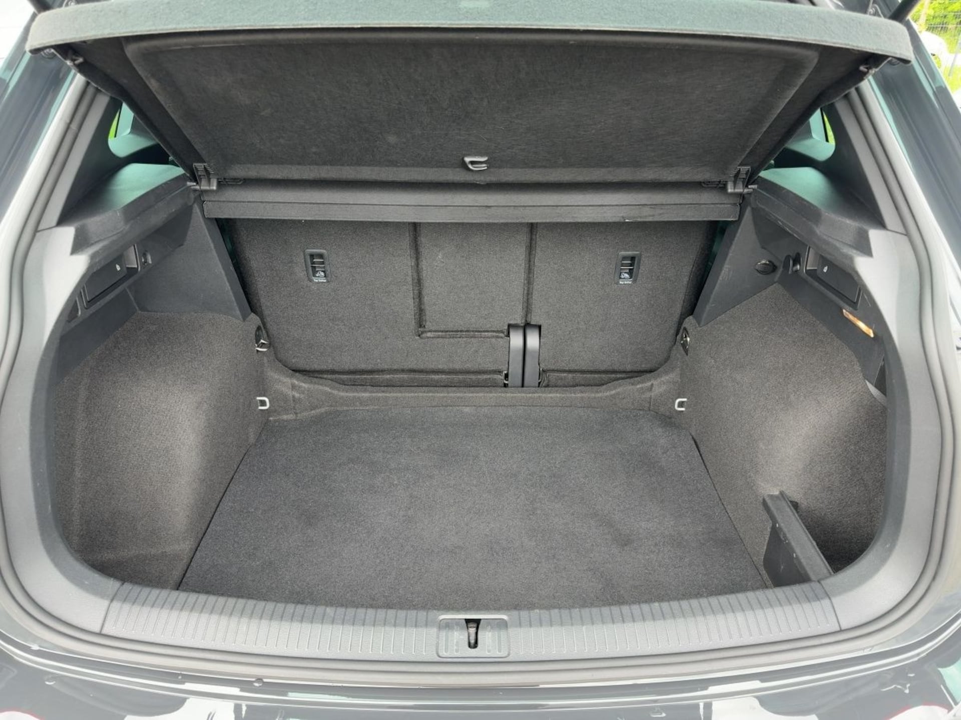 Volkswagen Tiguan United