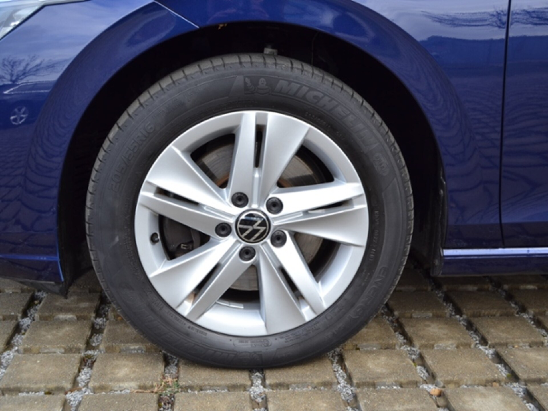 Volkswagen Golf Variant Life