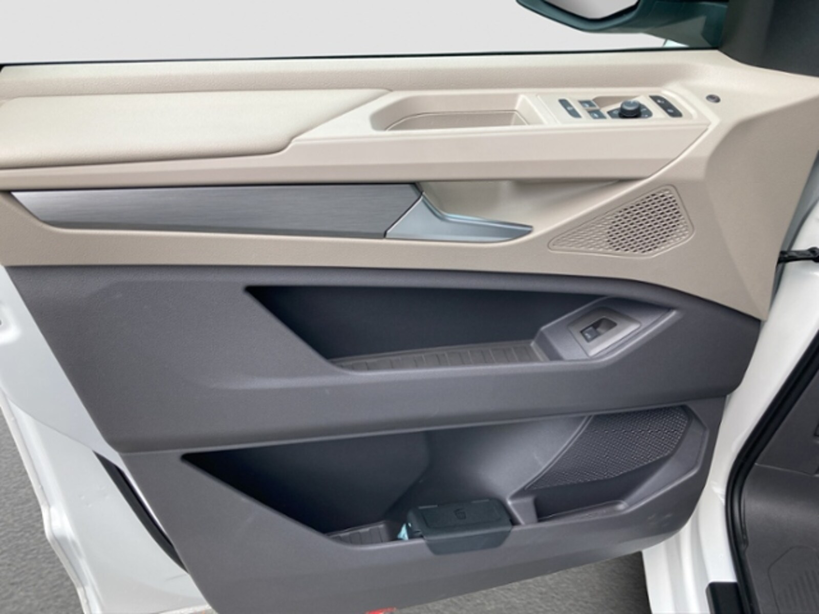 Volkswagen Multivan Langversion – Bild 11
