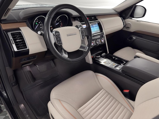 2017 Land Rover Discovery