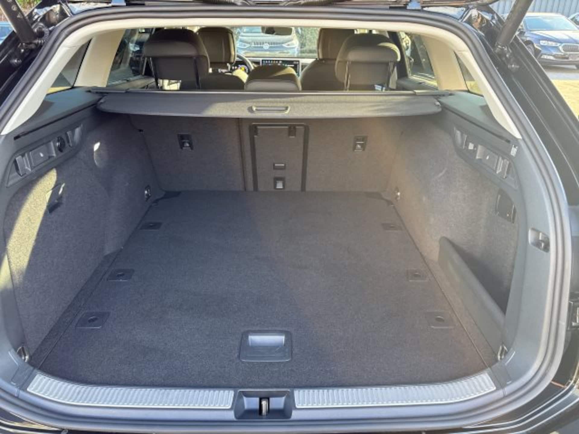 Volkswagen Passat Elegance
