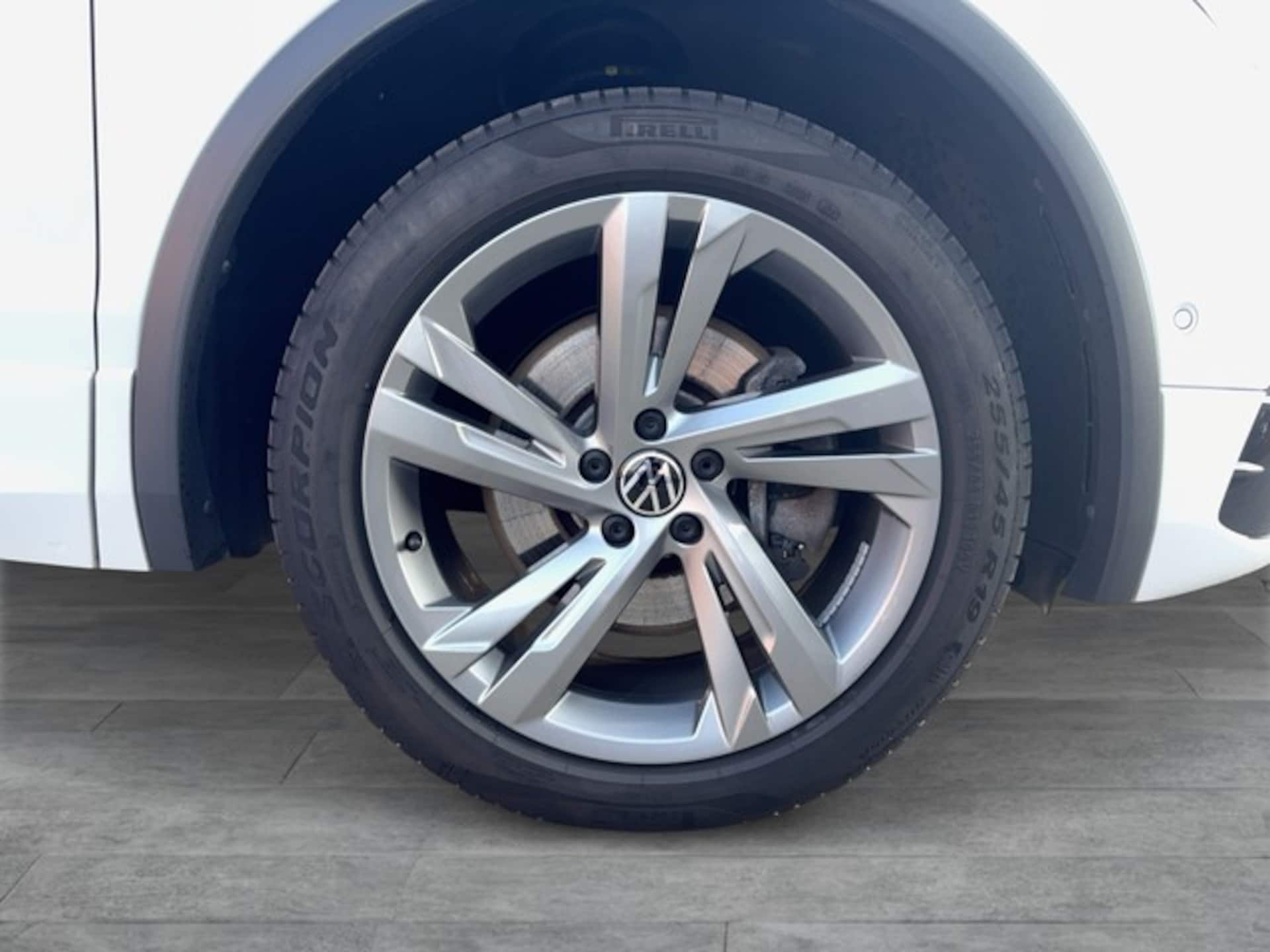 Volkswagen Tiguan Allspace R-Line