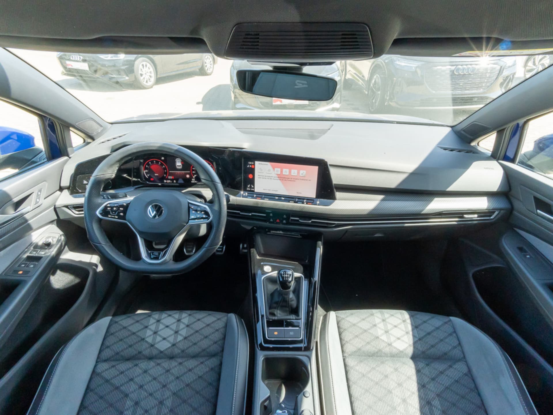 Volkswagen Golf Variant R-Line