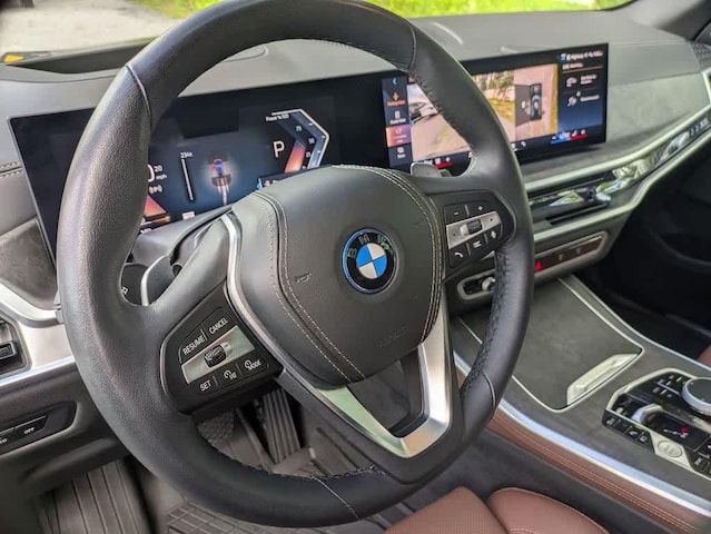 2025 BMW