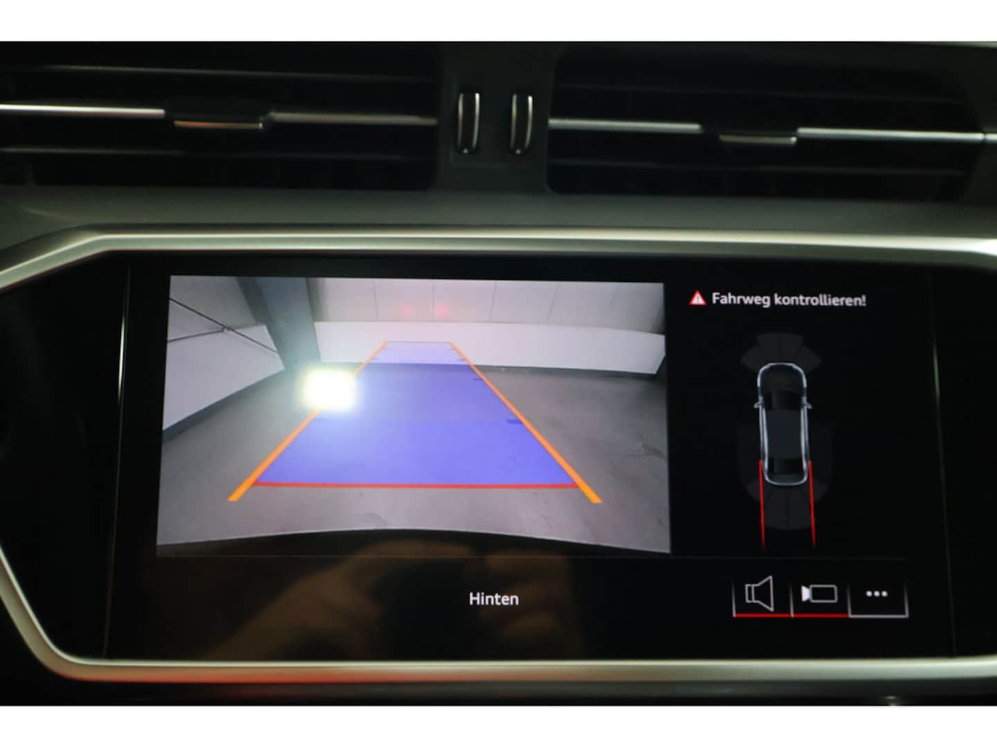 Bild über Audi S6 Limousine TDI quattro tiptronic - für weitere Informationen kontaktieren Sie den Audi Partner