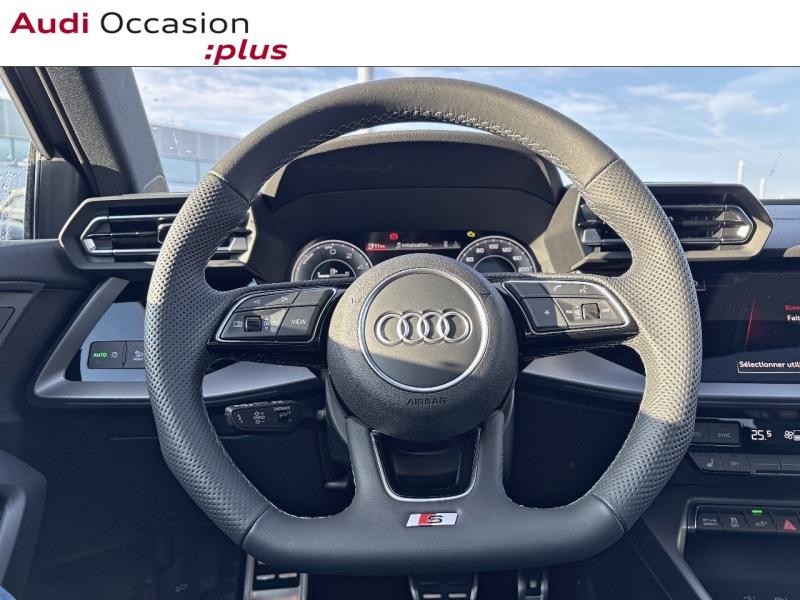 Image about Audi A3 Sportback TFSI e S line TFSI e 204 ch S tronic