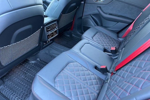 2026 Audi SQ8 Prestige - Photo 11