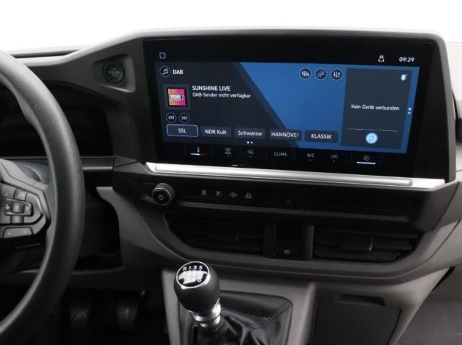 Volkswagen Transporter Kasten langer Radstand – Bild 6