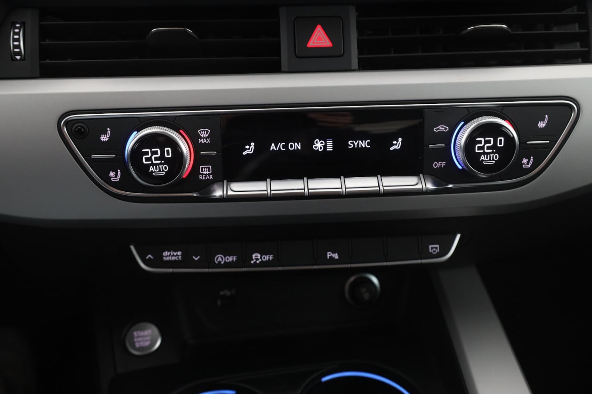 Audi A4 Limousine S line