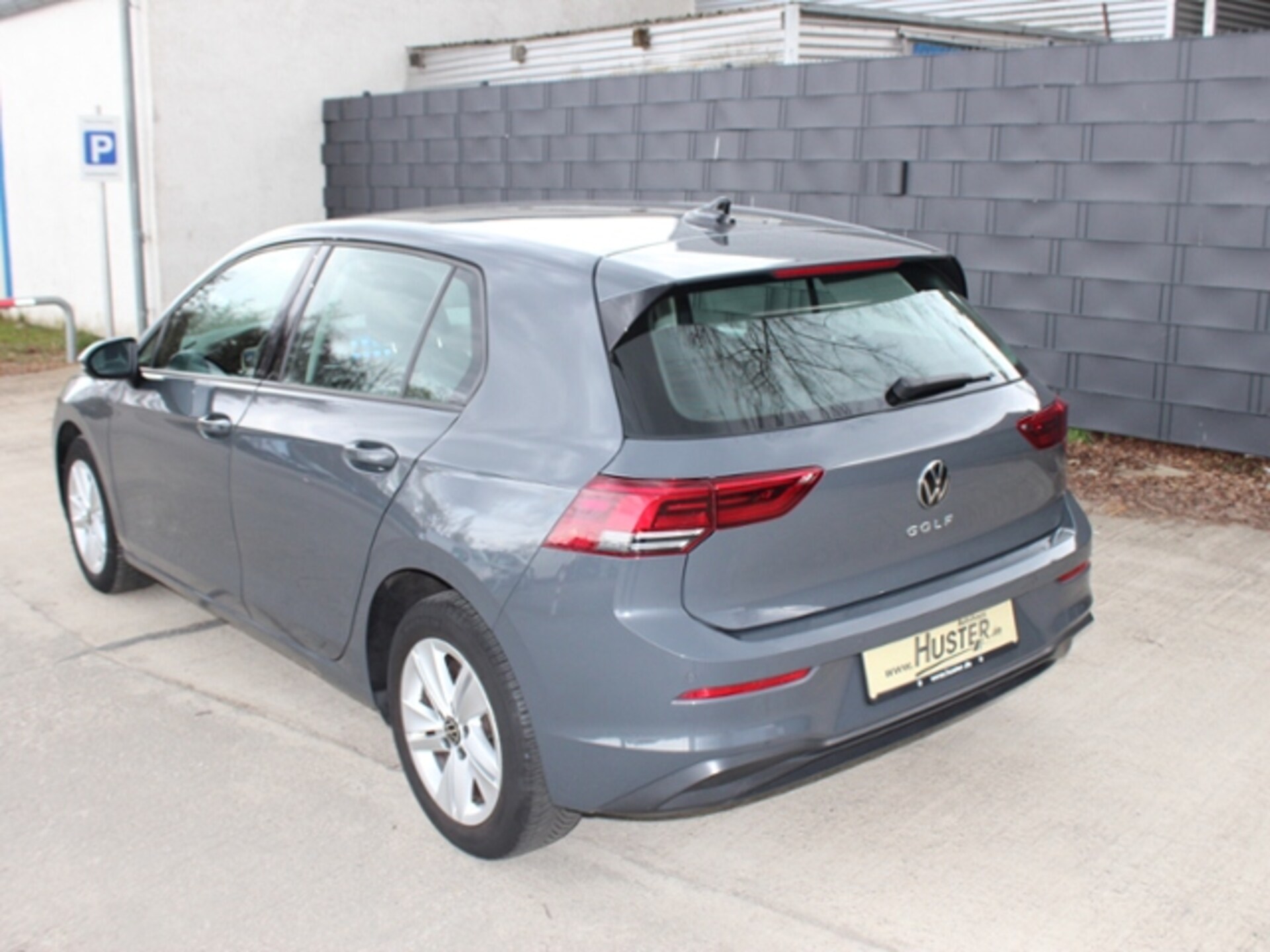 Volkswagen Golf Life