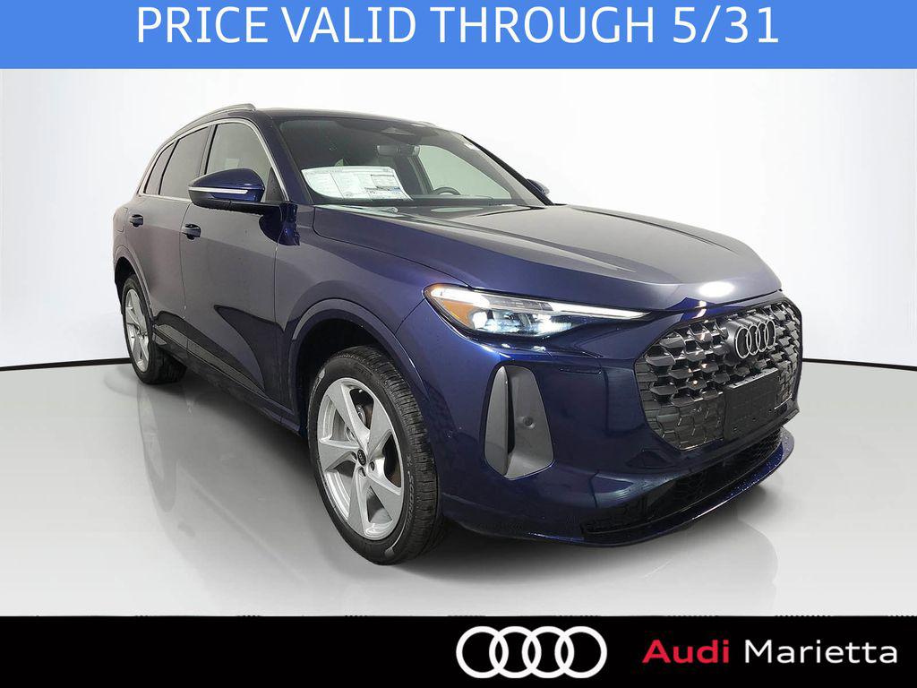 2025 Audi Q5 40 Premium Plus's photo