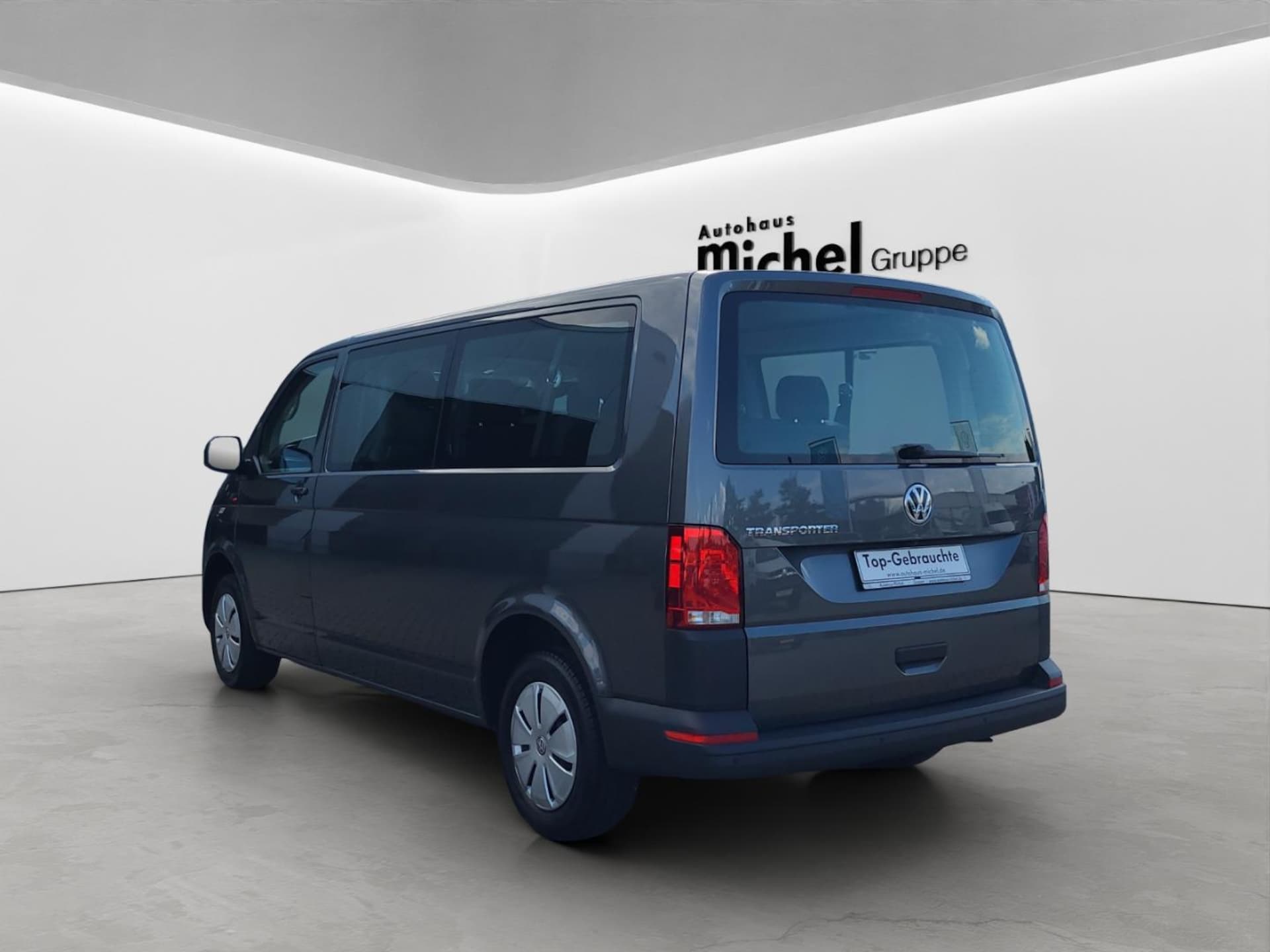 Volkswagen T6.1 Transporter Kombi langer Radstand
