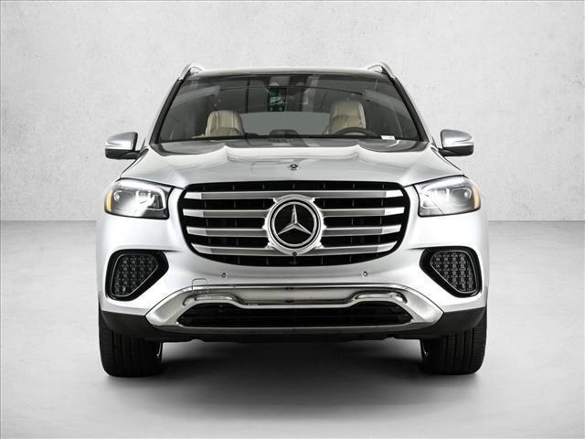 2025 Mercedes-Benz GLS 450