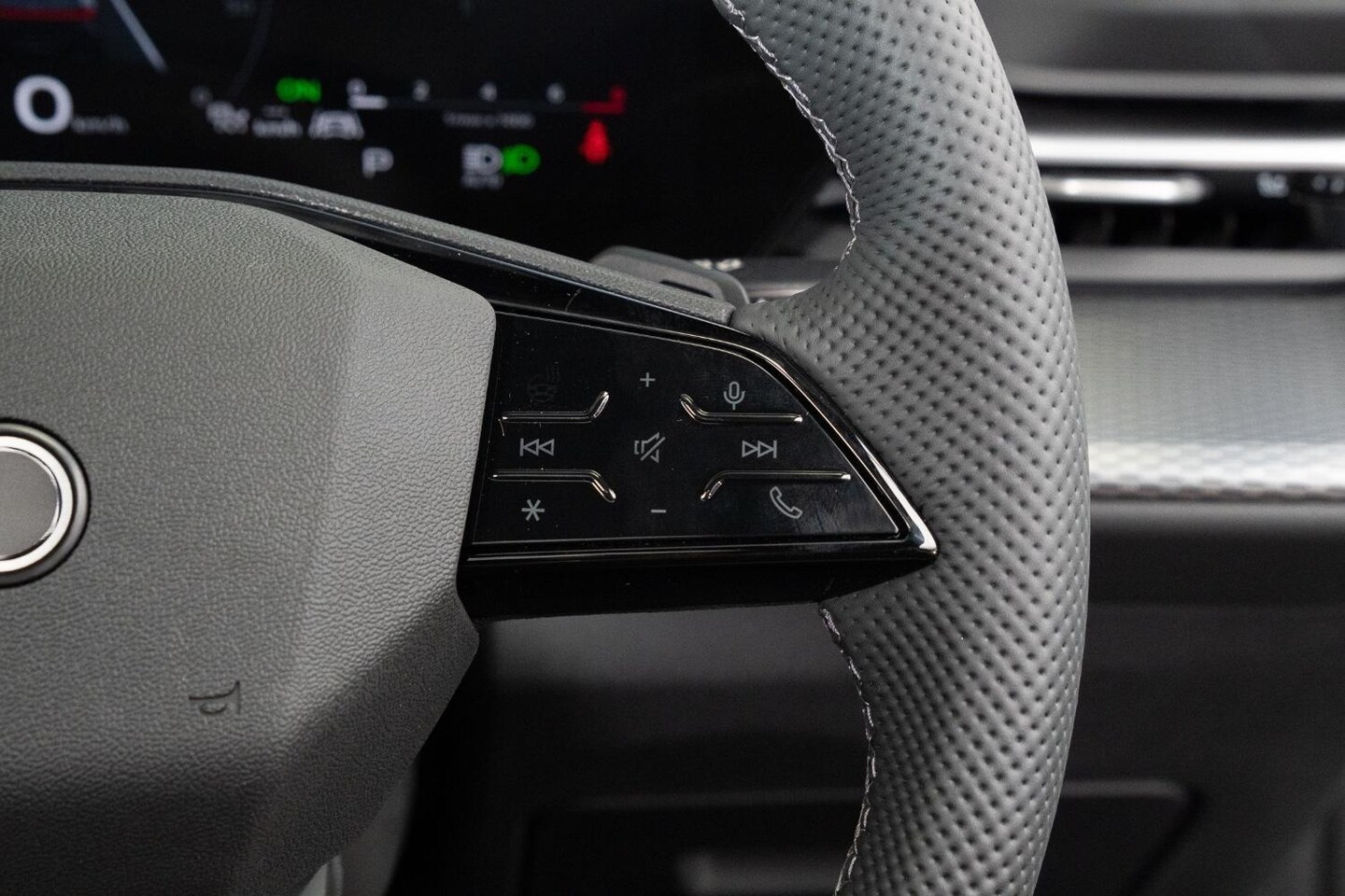 Image about Audi Q5 Sportback TFSI quattro 200 kW sport