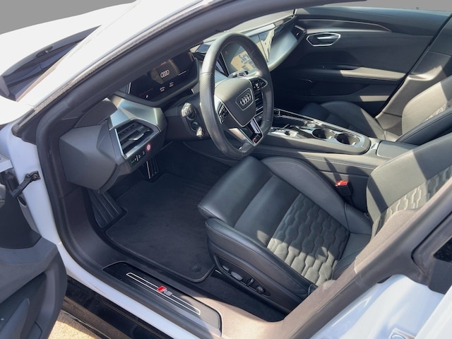 Audi e-tron GT RS