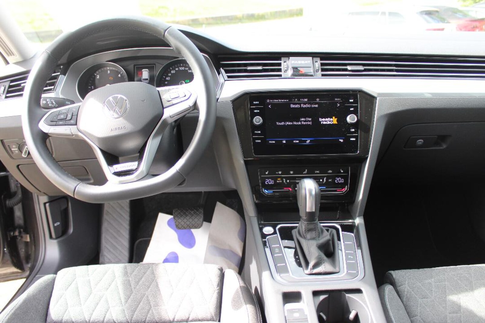Volkswagen Passat Variant – Bild 7