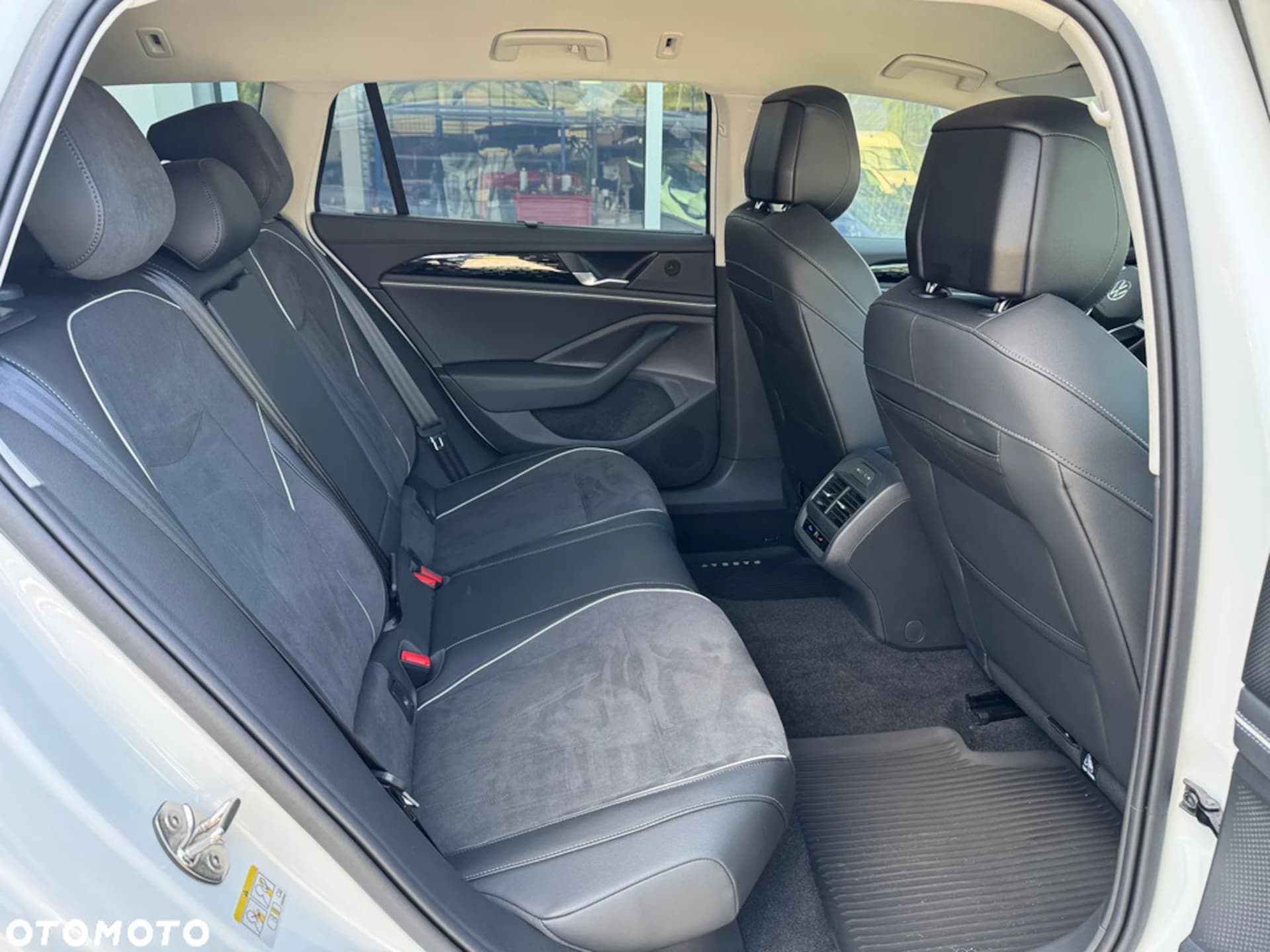 Volkswagen Passat Elegance