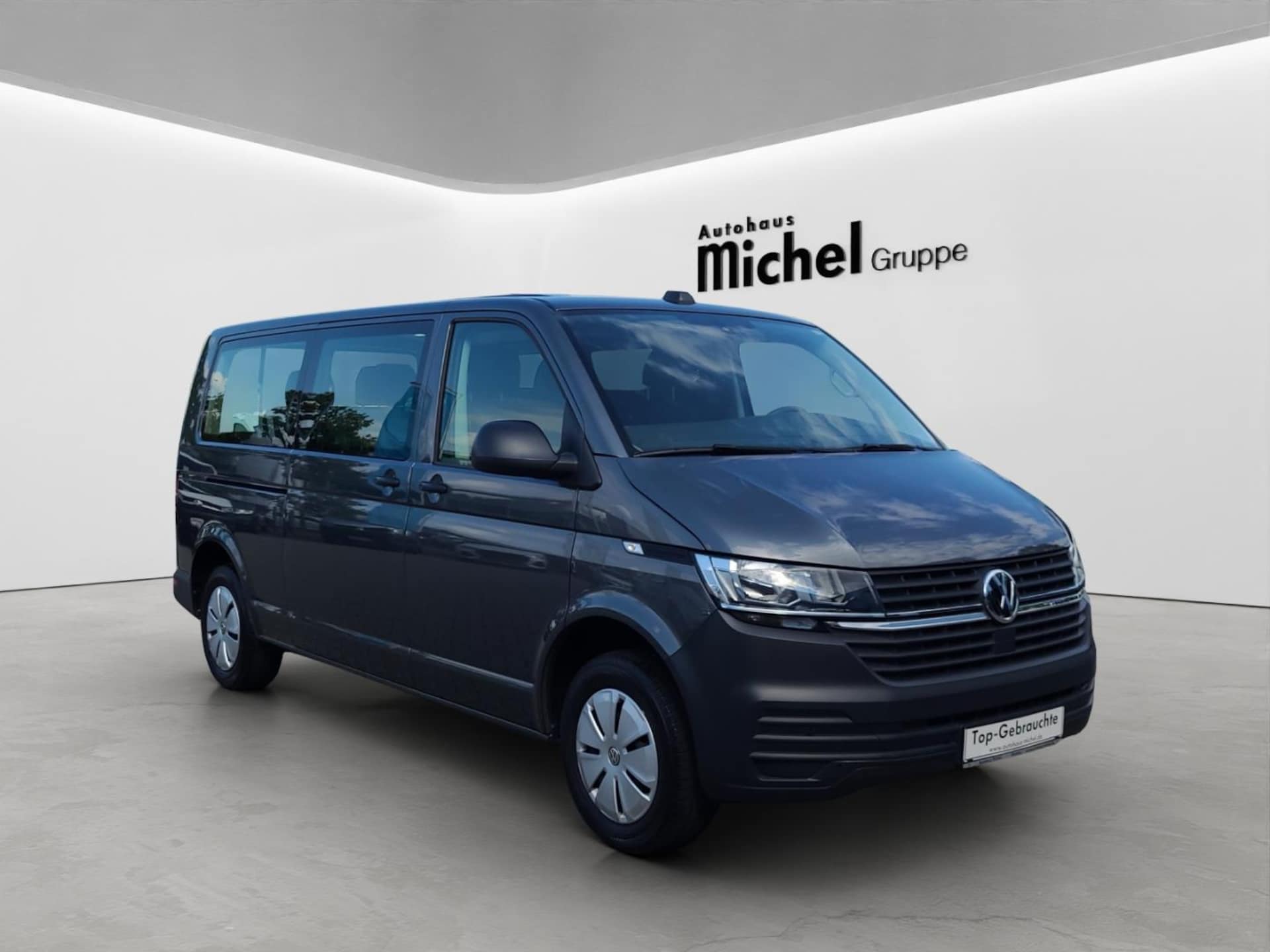 Volkswagen T6.1 Transporter Kombi langer Radstand