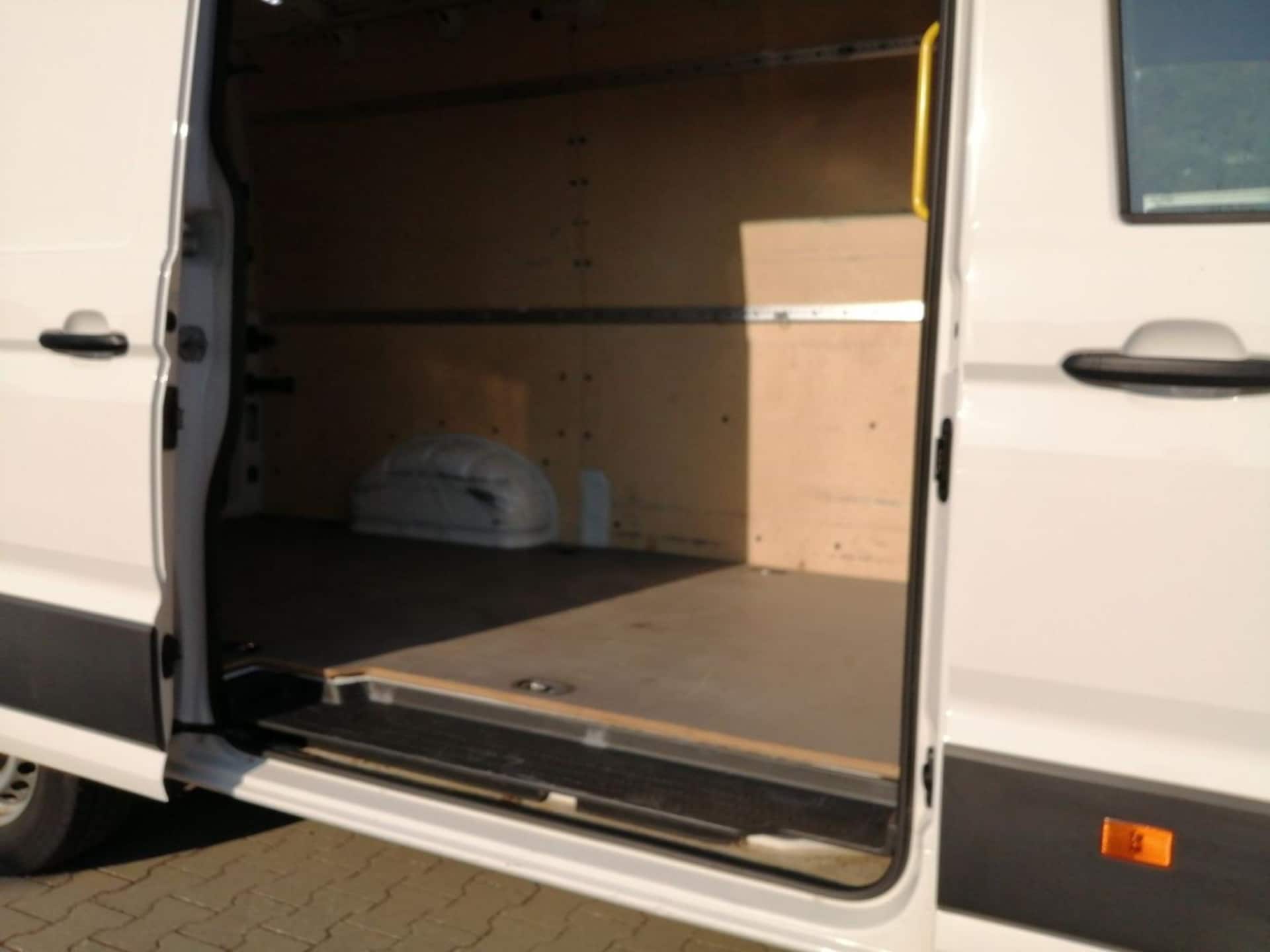 Volkswagen Crafter Kasten mittlerer Radstand