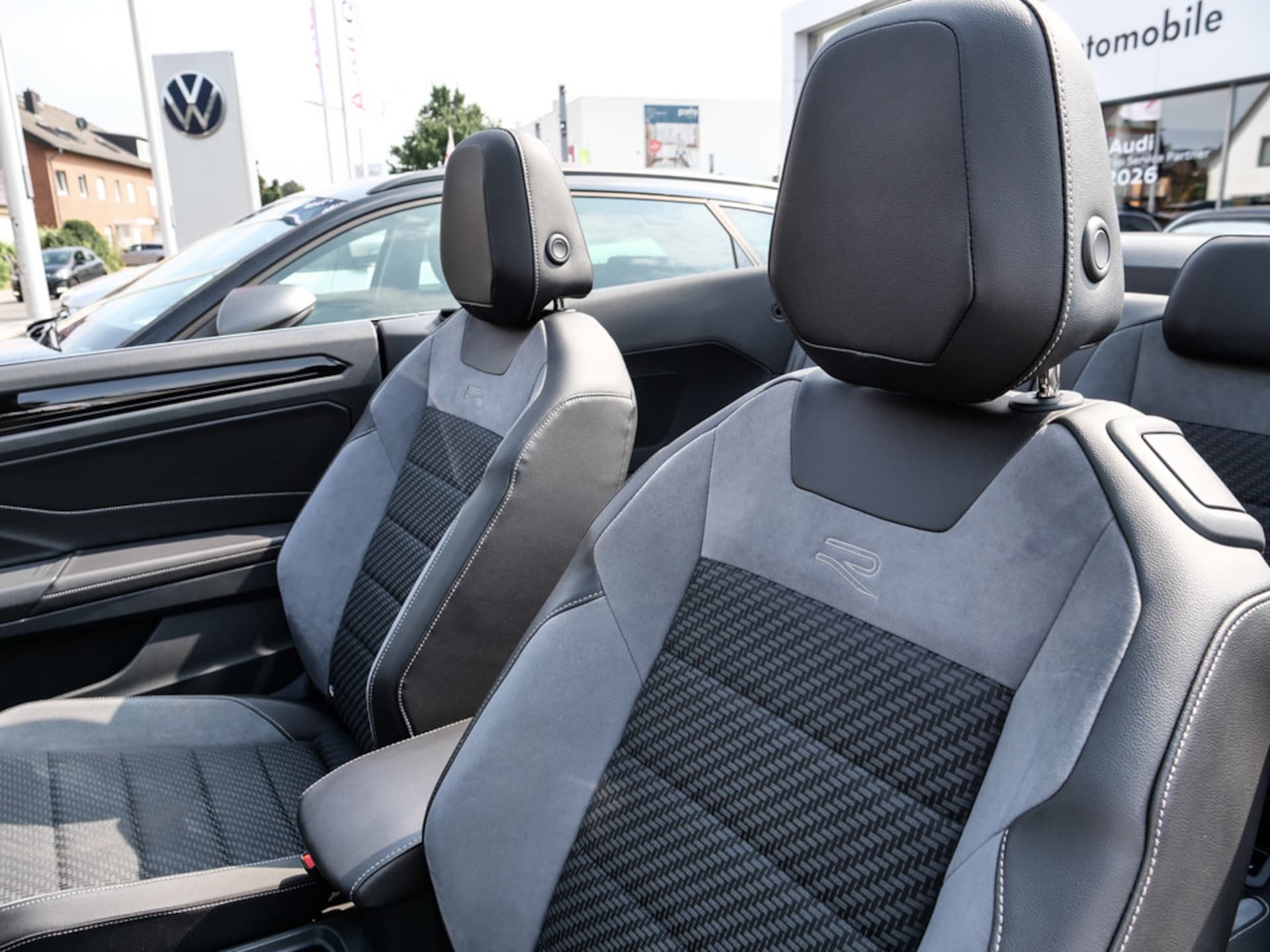 Volkswagen T-Roc Cabriolet R-Line