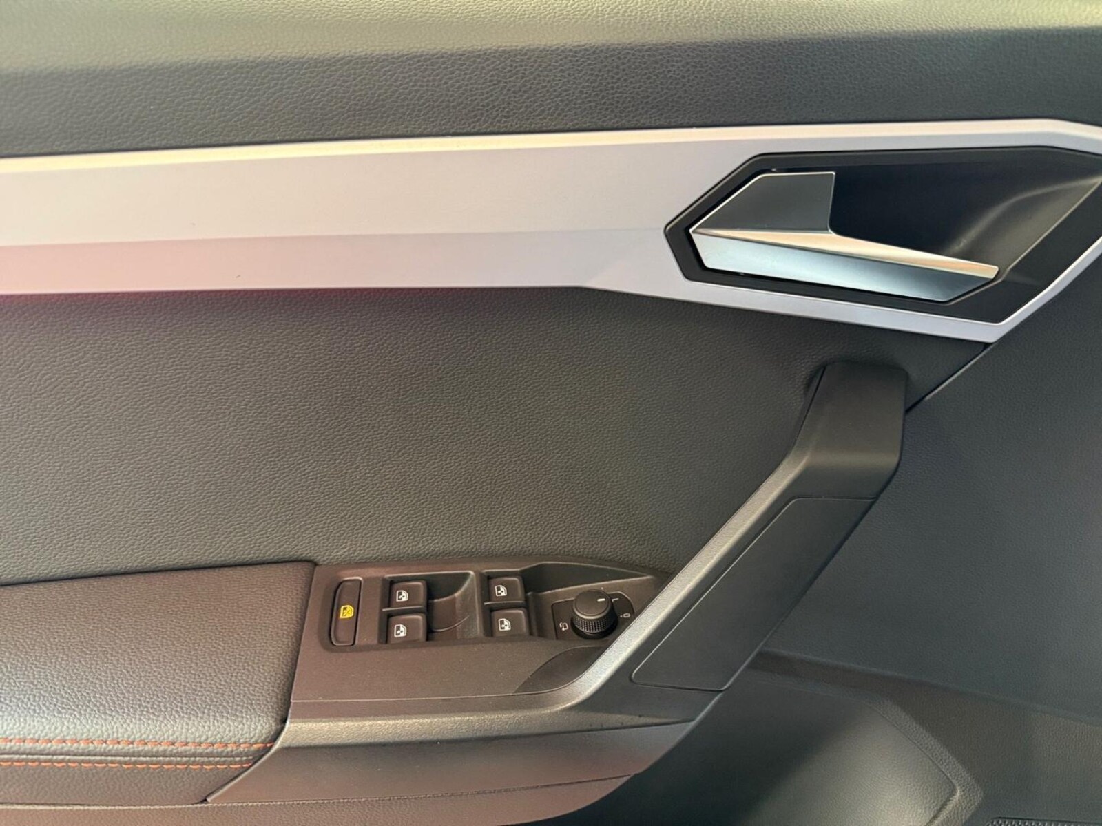 SEAT Arona – Bild 12