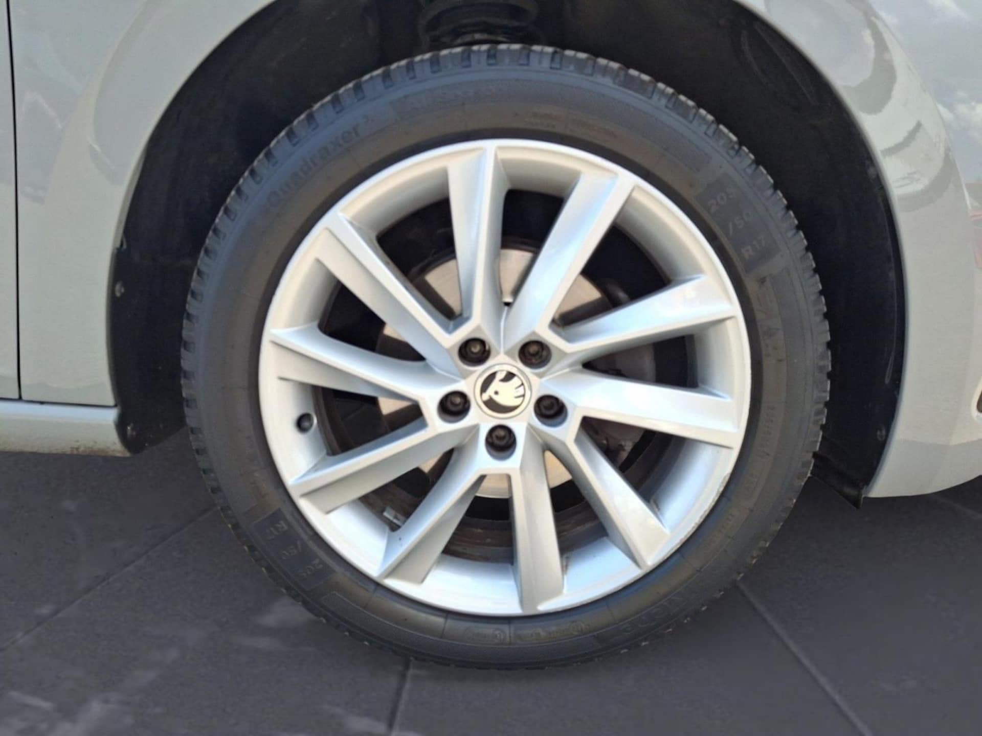 Skoda Scala Tour