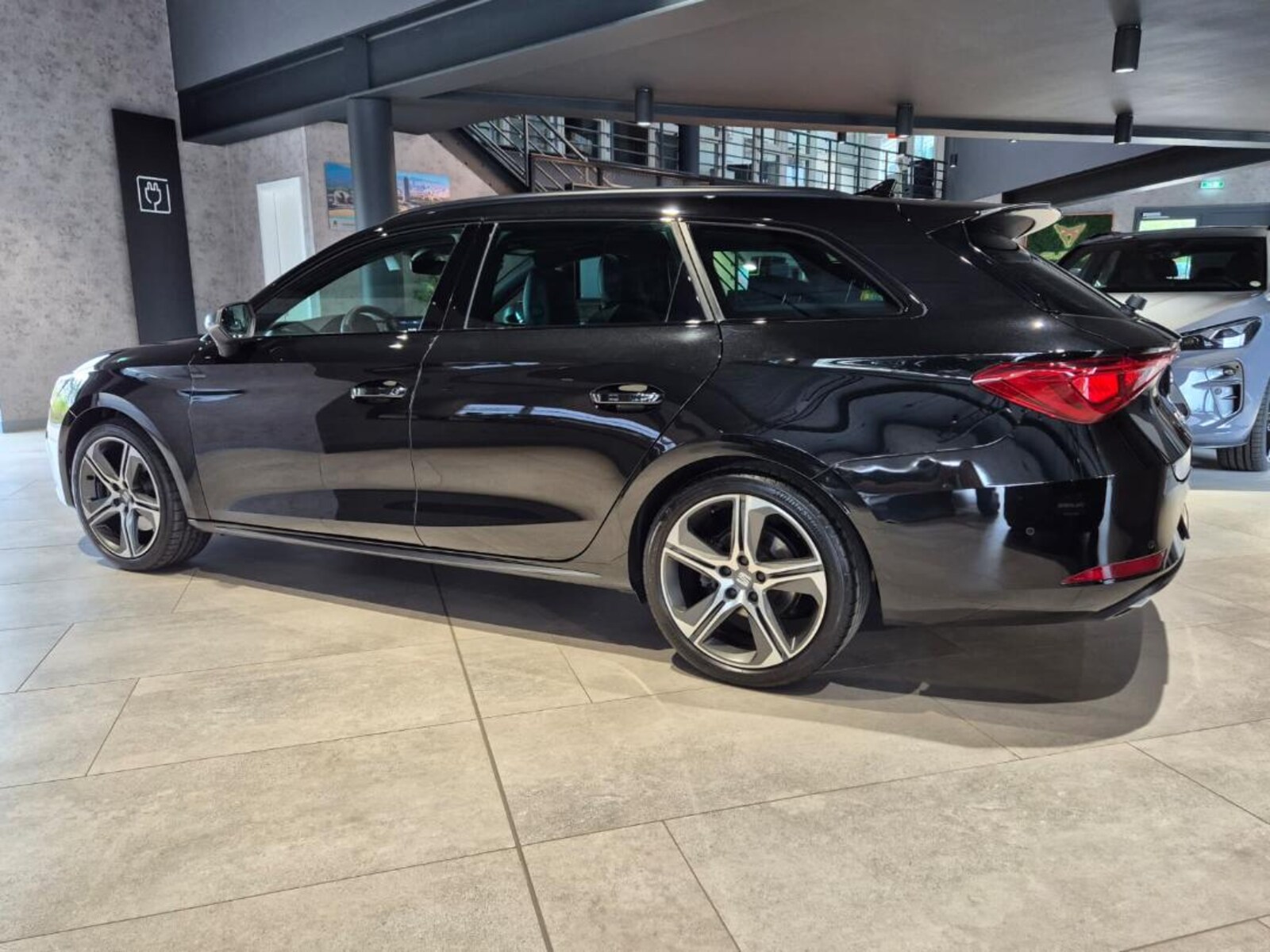 SEAT Leon Sportstourer – Bild 2