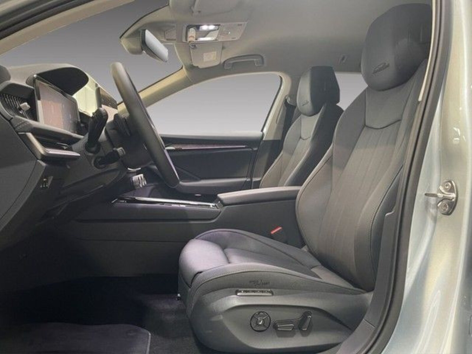 Škoda Superb Combi – Bild 5