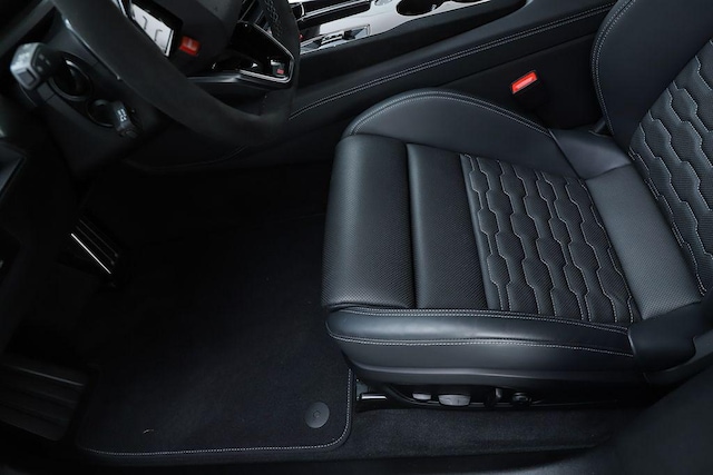 2026 Audi RS e-tron GT Performance Base - Photo 41