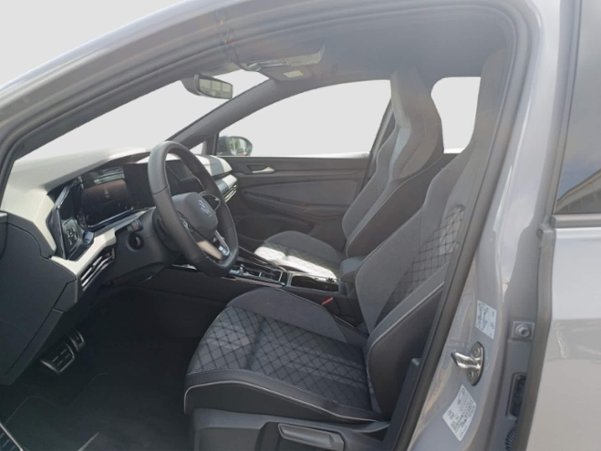 Volkswagen Golf Variant R-Line