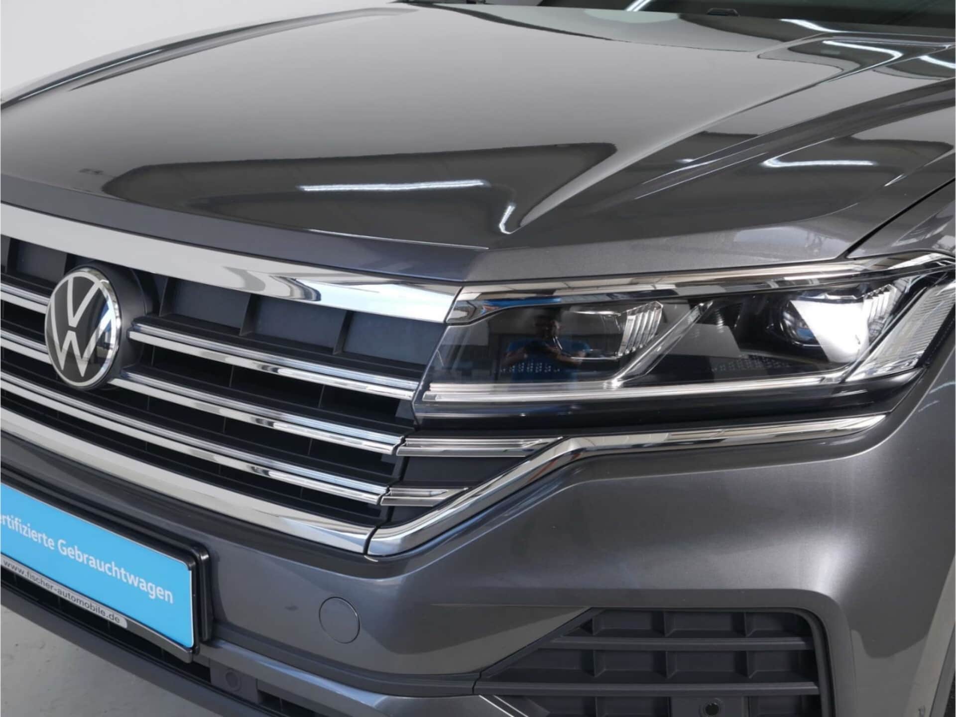Volkswagen Touareg Basis-Modell