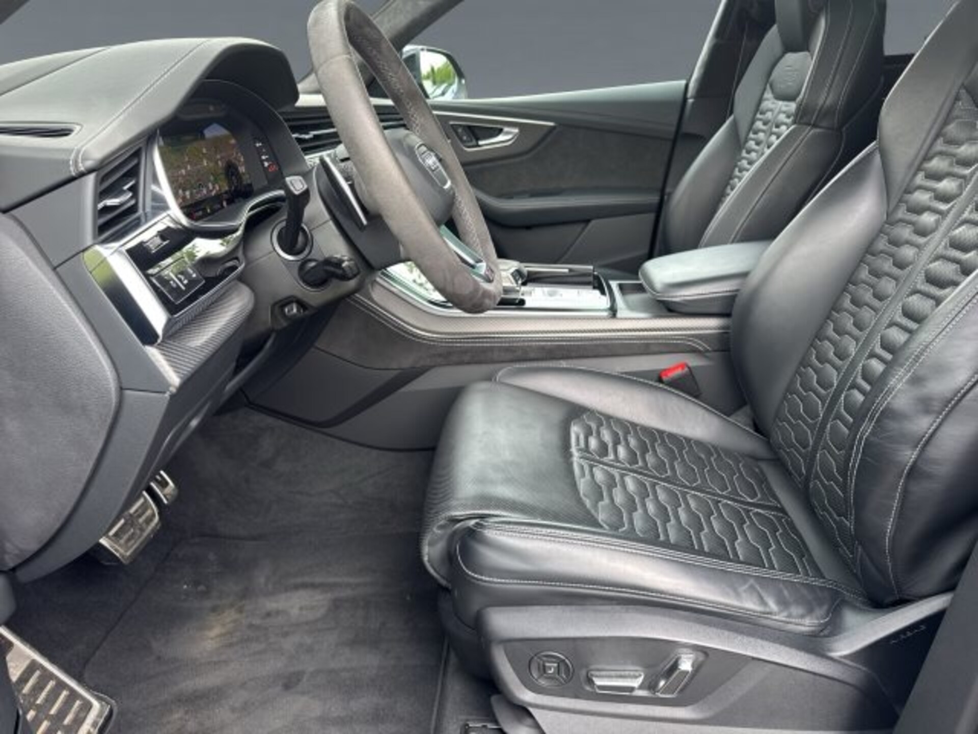 Audi RS Q8 SUV