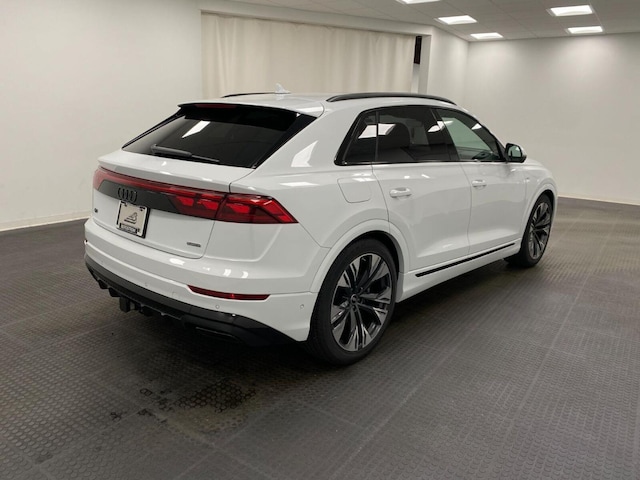 2026 Audi Q8