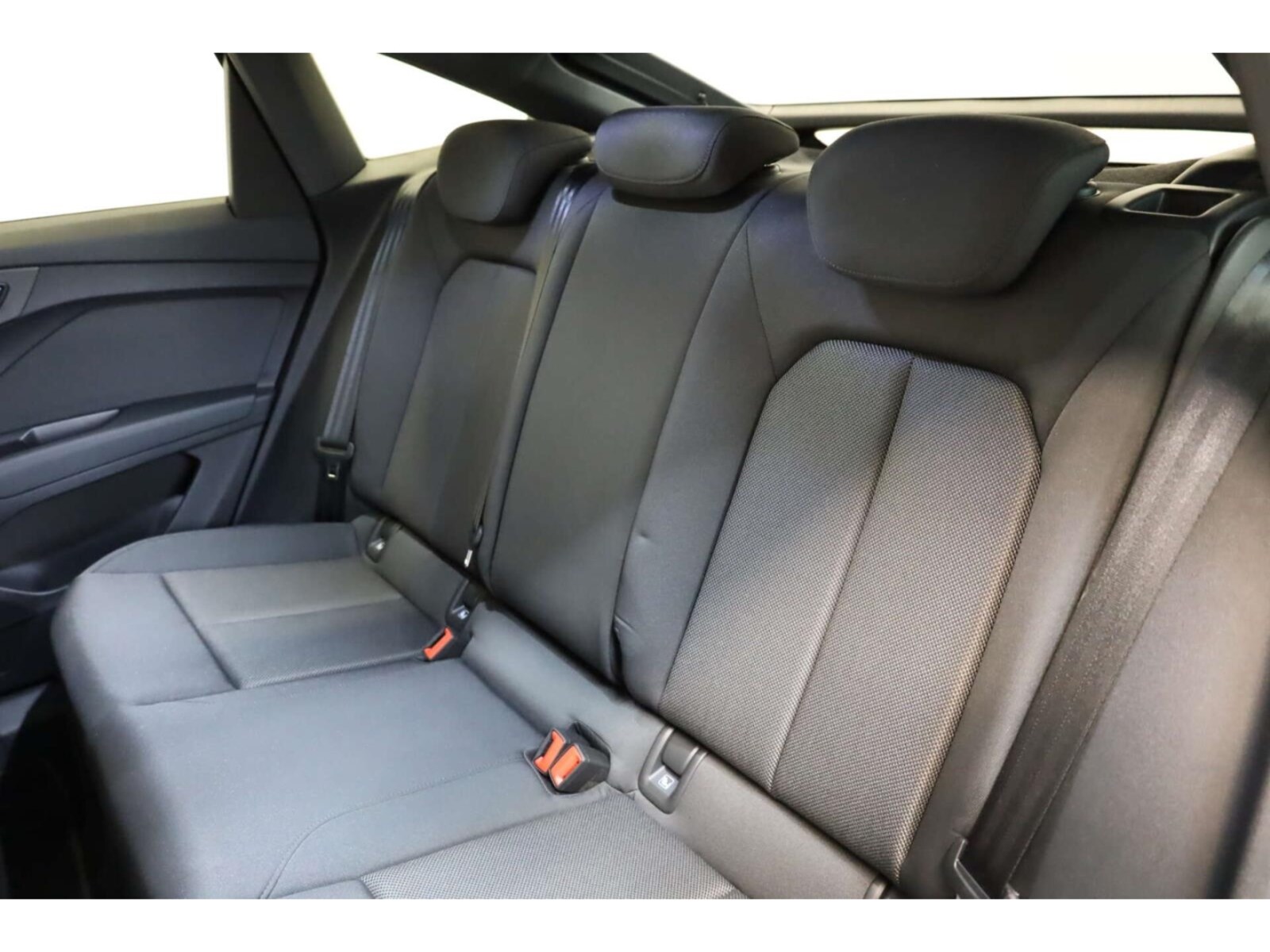 Audi Q4 Sportback e-tron – Bild 11