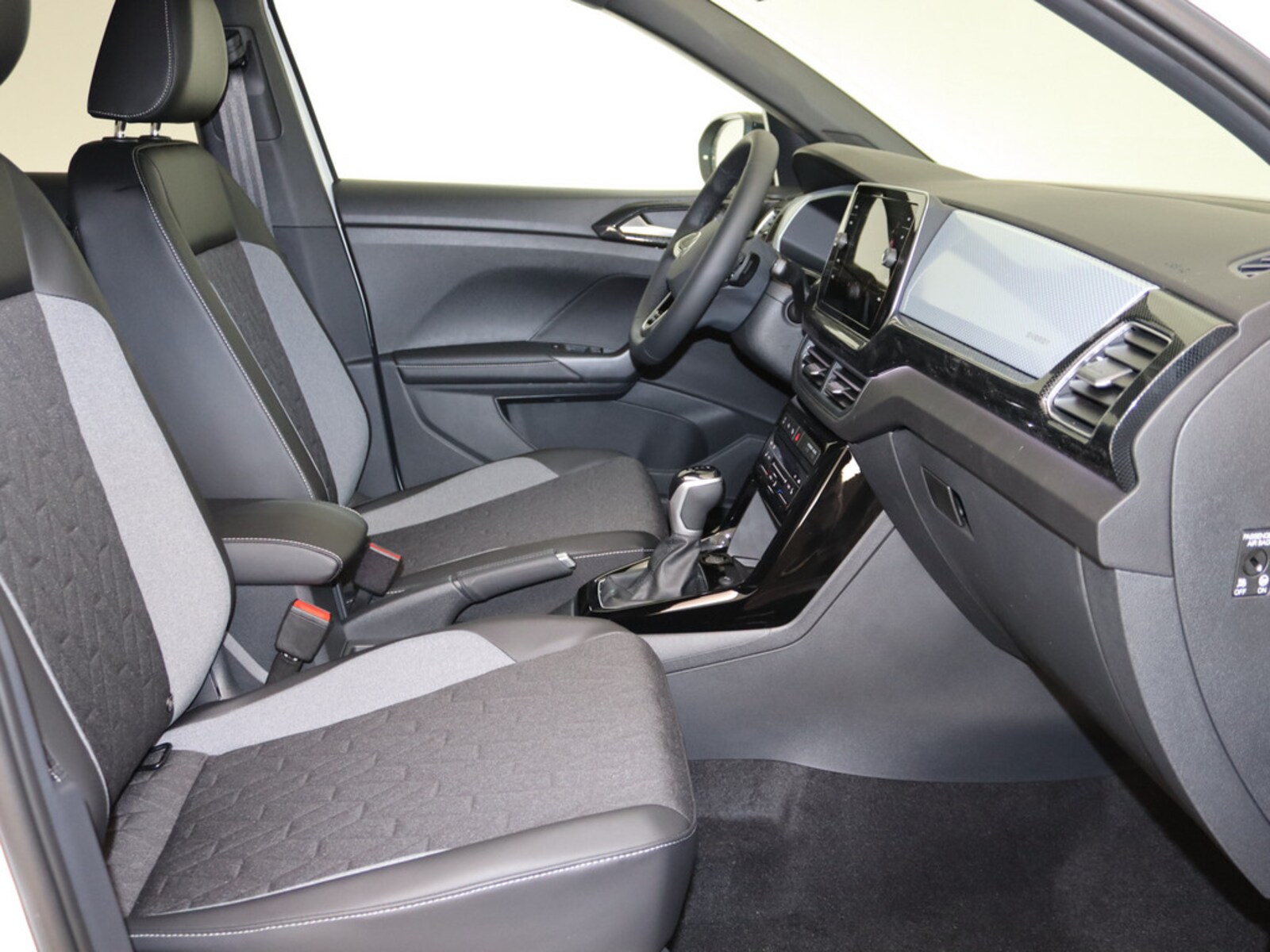 Volkswagen T-Cross – Bild 8