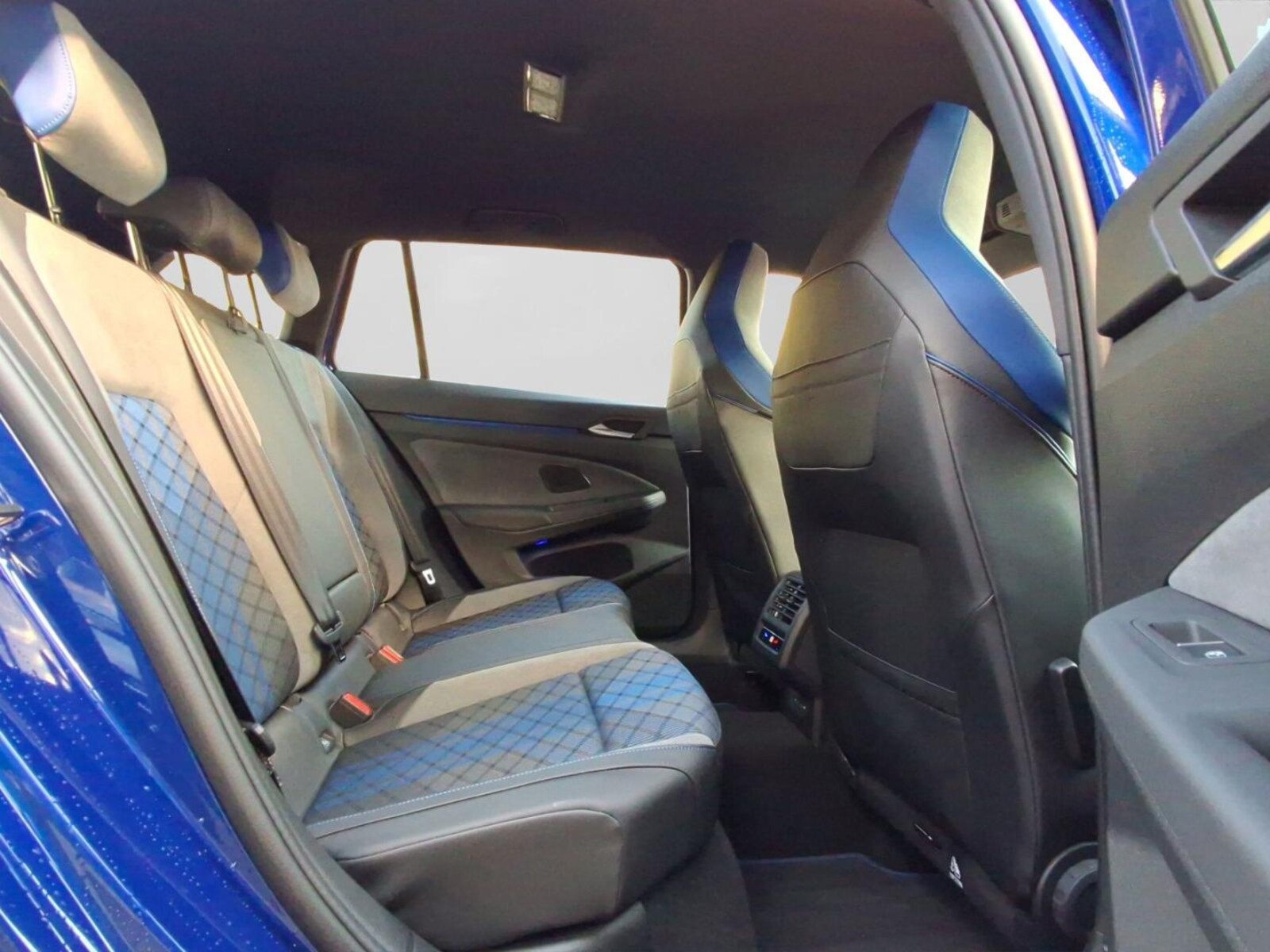 Volkswagen Golf Variant – Bild 6