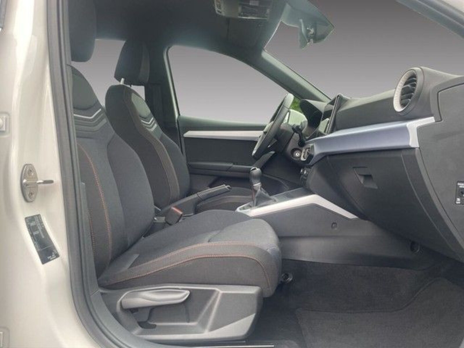SEAT Arona – Bild 17