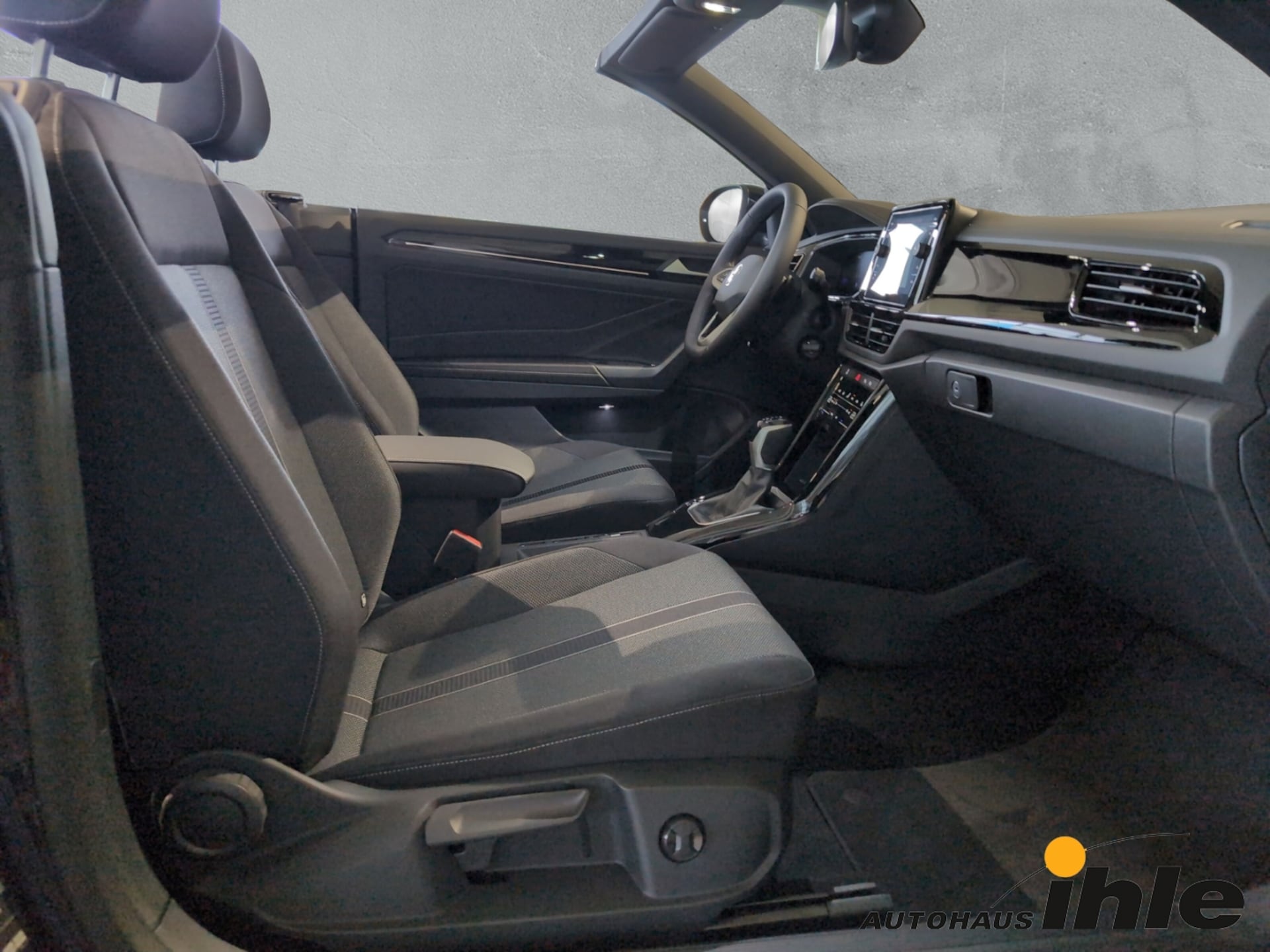 Volkswagen T-Roc Cabriolet Style