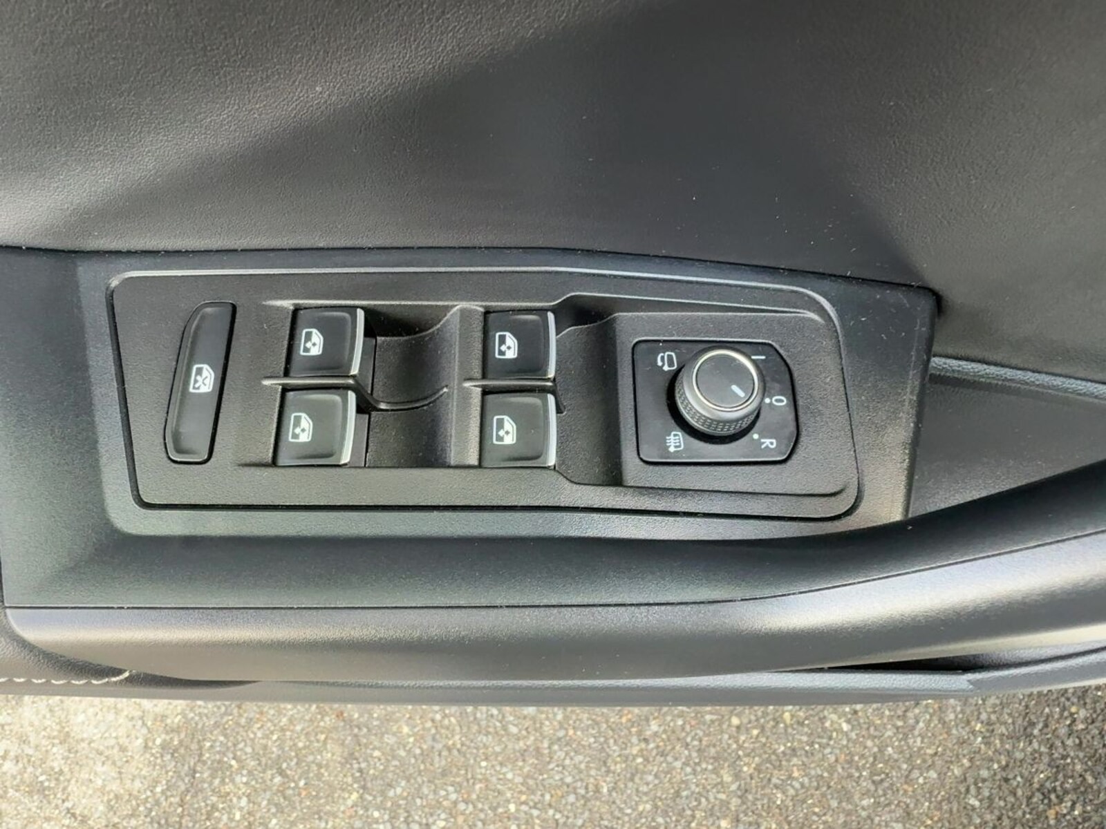 Volkswagen T-Roc – Bild 15