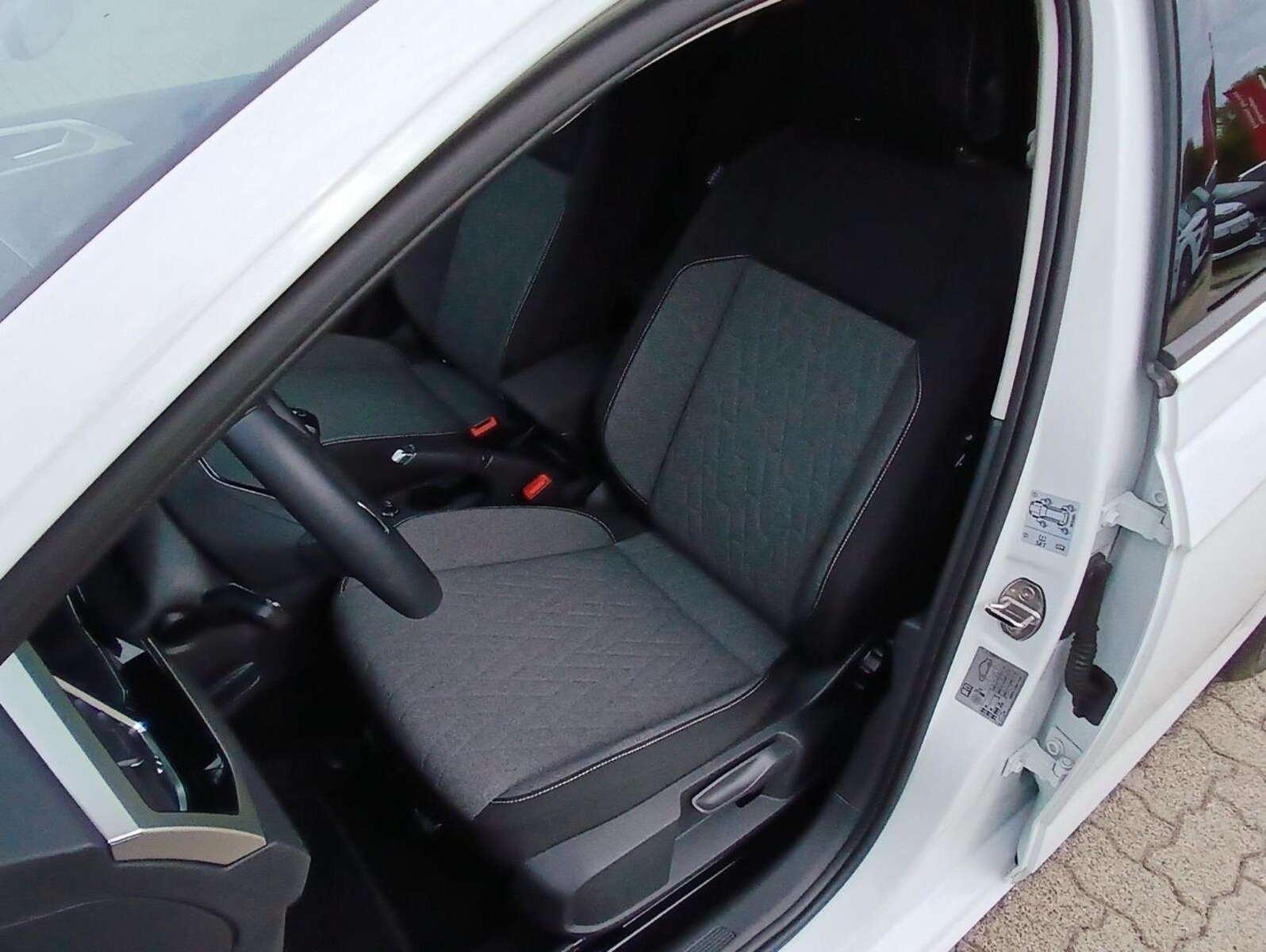 Volkswagen Polo – Bild 13