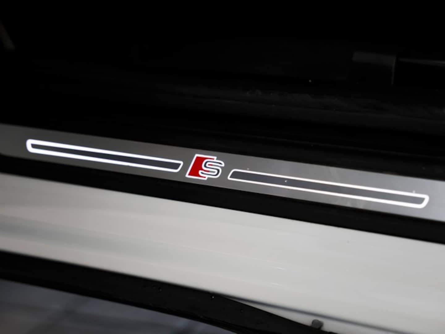 Bild über Audi Q5 Sportback 40 TDI quattro S tronic - für weitere Informationen kontaktieren Sie den Audi Partner