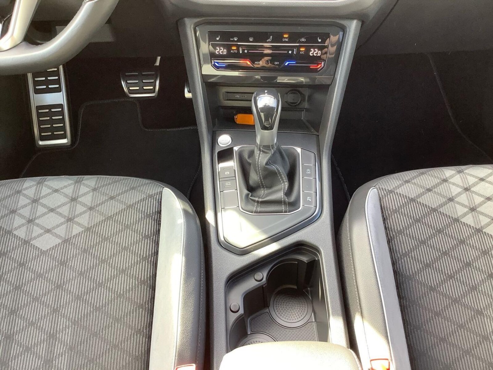 Volkswagen Tiguan – Bild 12