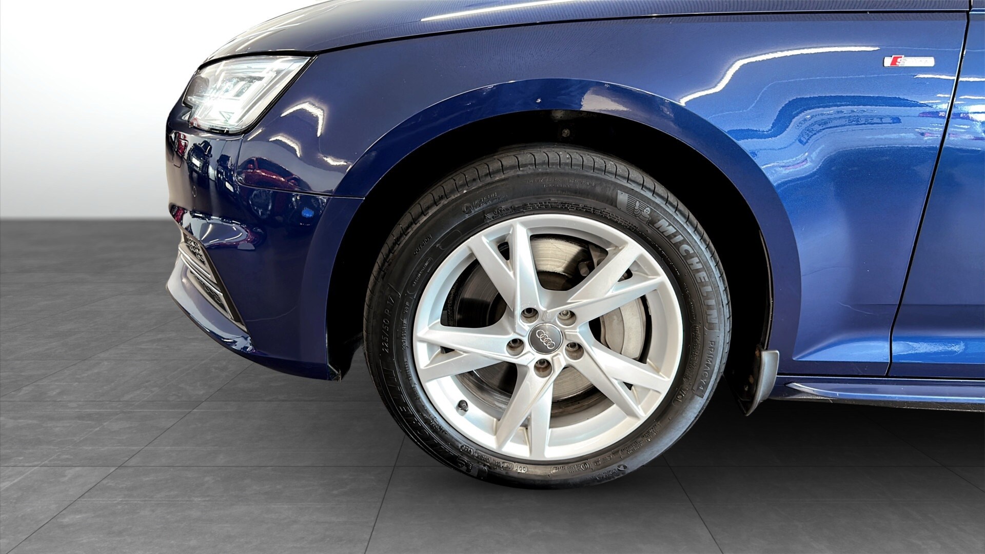 Image about Audi A4 Avant A4 Avant 3.0 TDI quattro Sport 272 hk tiptronic
