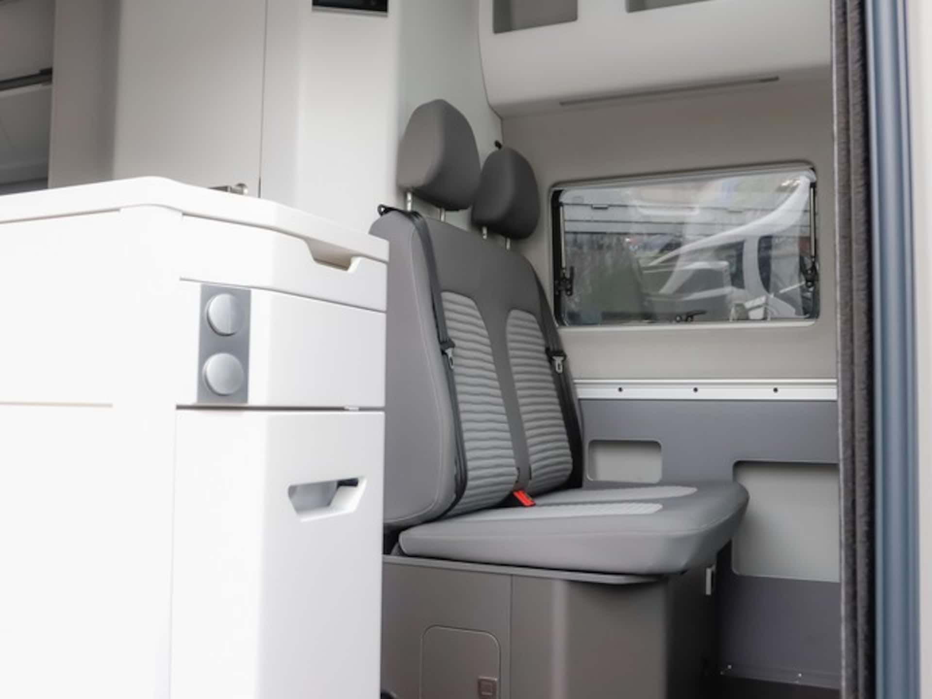 Volkswagen Grand California 680
